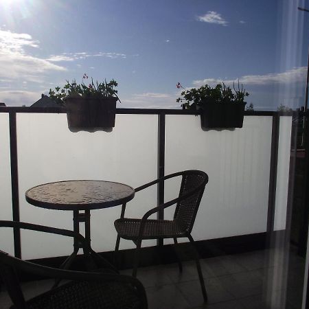 Apartament Holenderski Z Prywatnym Miejscem Postojowym W Garazu Koszalin Exteriör bild
