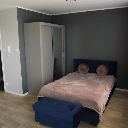 Apartament Holenderski Z Prywatnym Miejscem Postojowym W Garazu Koszalin Exteriör bild